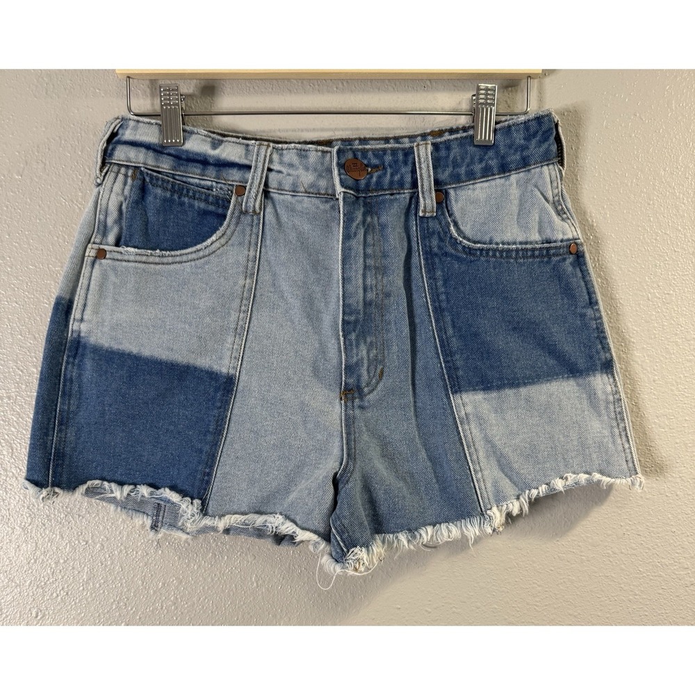 Billabong x Wrangler Showdown  Patchwork Denim Shorts High Rise Size 30